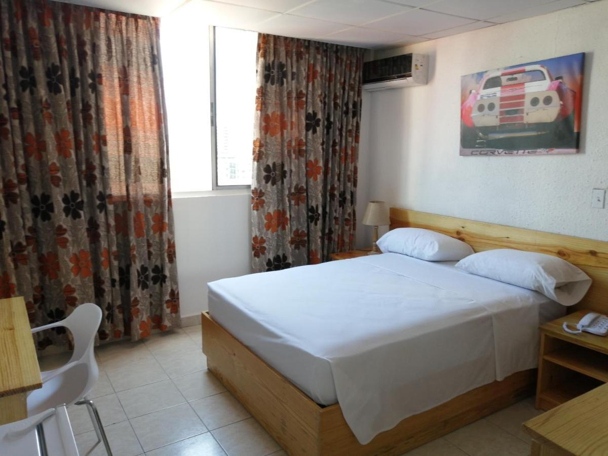 Hotel California Panama Экстерьер фото